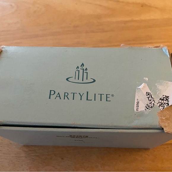 PartyLite aroma melts - Picture 6 of 7